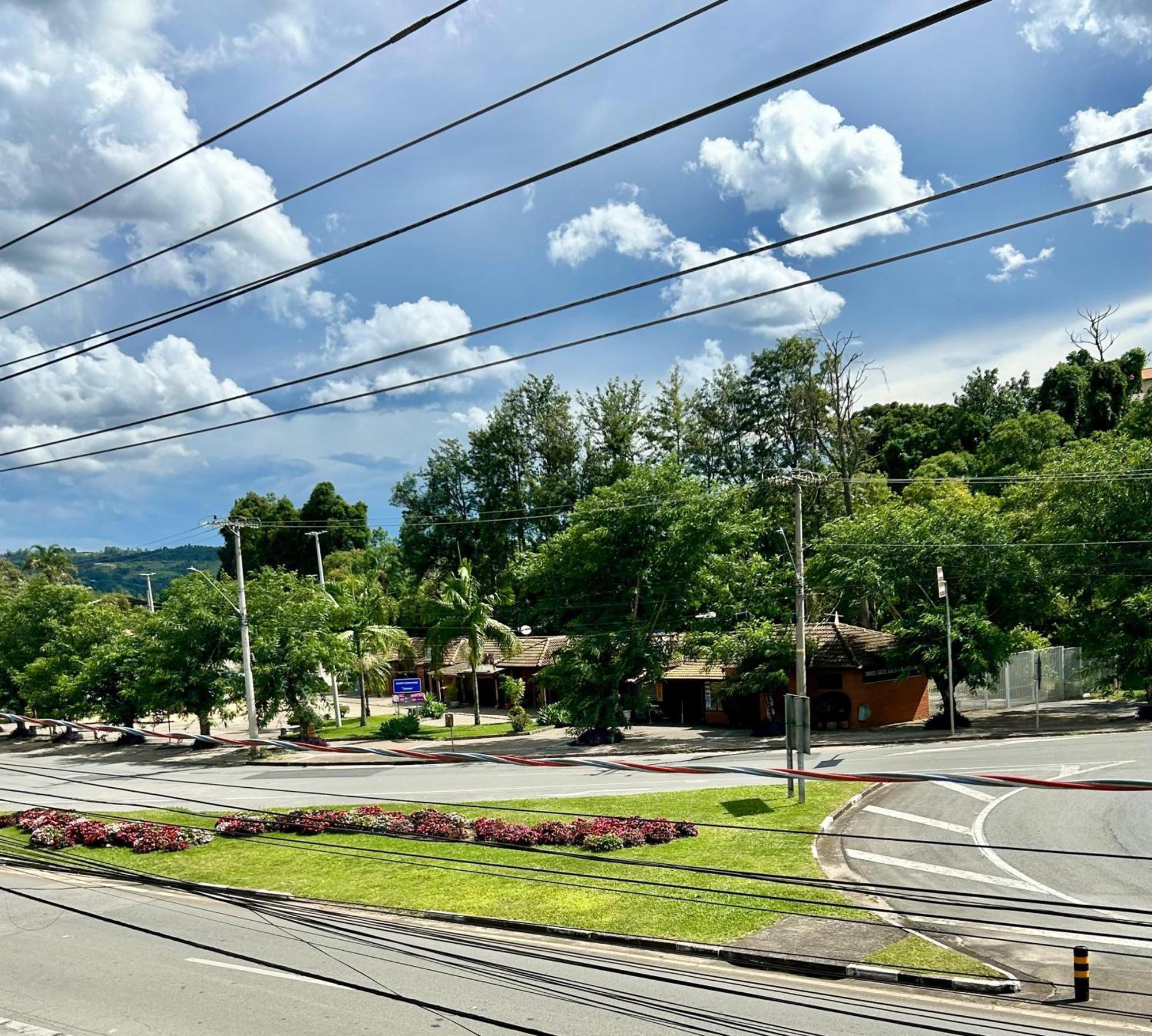 Casa Com Excelente Localizacao!